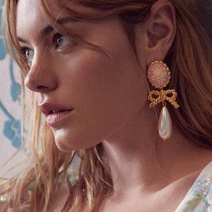 Cameo Pearl Drop Earrings